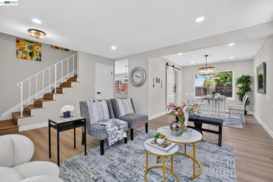 This beautiful, bright, renovated 4 bedroom 3 bath modern home - photo 15