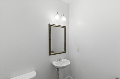 Move-in ready and beautifully maintained! This 5-bed,4.5-bath - photo 16