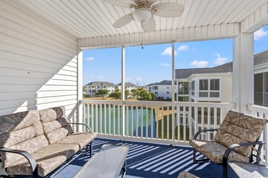 Refined Top-Floor Residence with Waterway and Pool Views in - photo 23
