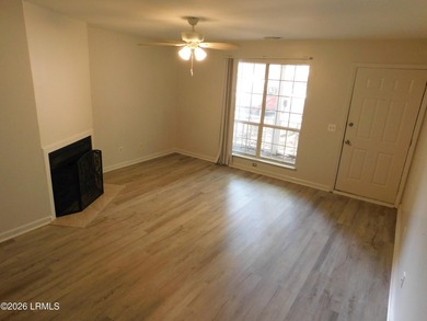 Two Bedroom, one and a half bath Single Family Attached home in - photo 4
