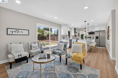 This beautiful, bright, renovated 4 bedroom 3 bath modern home - photo 27