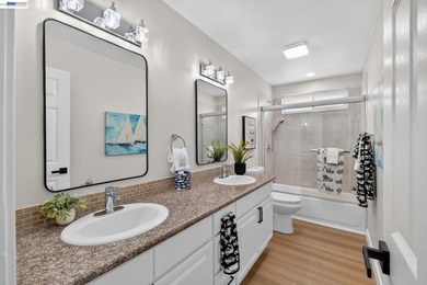This beautiful, bright, renovated 4 bedroom 3 bath modern home - photo 43