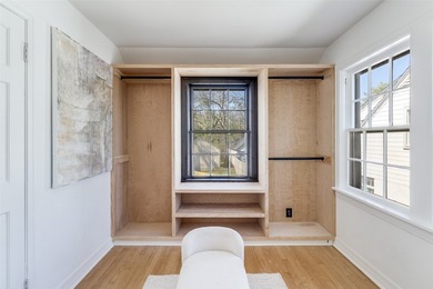Come experience this beautifully updated Traditional-style home - photo 14