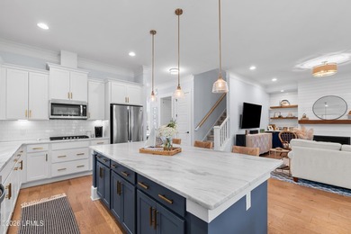 Price Improvement! Don't miss this exceptional opportunity to - photo 7