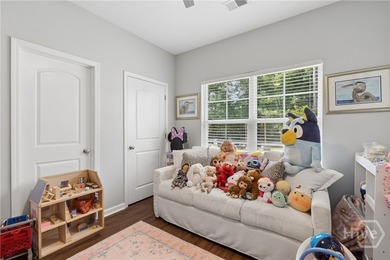 The heart of this this meticulously maintained 5-bedroom - photo 21