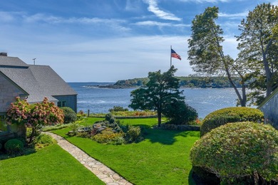 Starboard Ledge is a stunning 5-bedroom York Harbor home that - photo 44
