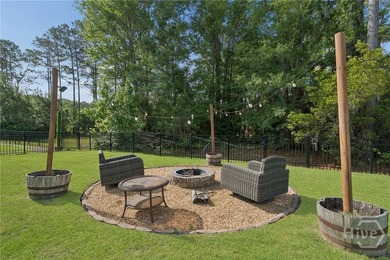 The heart of this this meticulously maintained 5-bedroom - photo 45