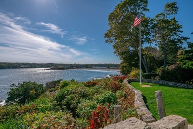 Starboard Ledge is a stunning 5-bedroom York Harbor home that - photo 45