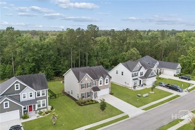 The heart of this this meticulously maintained 5-bedroom - photo 50