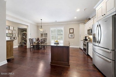 Rare opportunity to own a luxury, maintenance-free townhome - photo 4