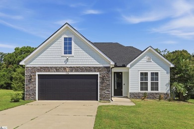 Lake Greenwood Home For Sale in Greenwood South Carolina