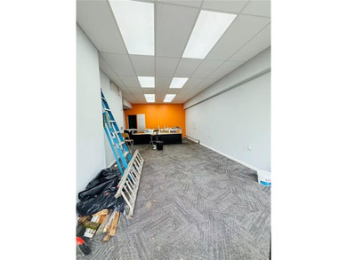 Prime opportunity in Staten Island! This mixed-use building - photo 5