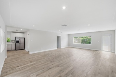 Completely renovated 4-bedroom home in the heart of Miami - photo 13