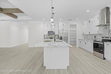 Stunning Custom Home on 1.2 Acres in Royal Highlands Welcome to - photo 14