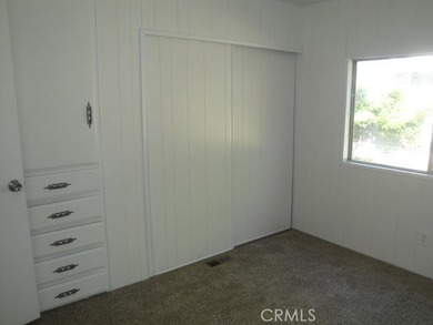 GREAT REMODELED WITH NEW PAINT, FLOORING, ROOF & APPLIANCES - photo 14