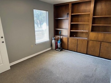 Prime office opportunity in Fort Walton Beach! Located at 1013 - photo 5