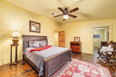 Immaculately maintained Working Horse Ranch nestled on 54.031 - photo 16