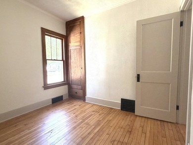 Do You Suffer From Old House Love?Knees get weak at the sight of - photo 18