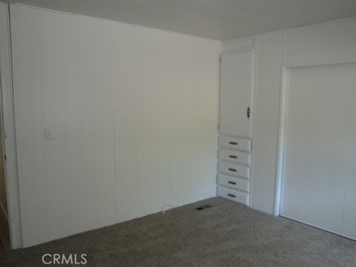 GREAT REMODELED WITH NEW PAINT, FLOORING, ROOF & APPLIANCES - photo 21