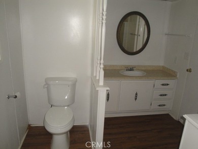 GREAT REMODELED WITH NEW PAINT, FLOORING, ROOF & APPLIANCES - photo 25