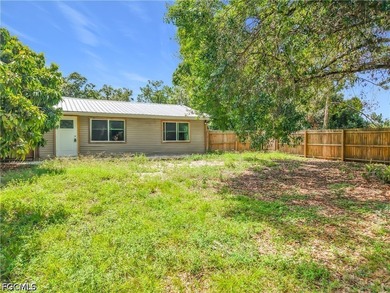 Nestled on just over an acre in North Fort Myers, this charming - photo 44