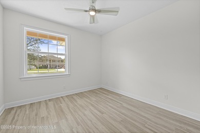 Stunning Custom Home on 1.2 Acres in Royal Highlands Welcome to - photo 44