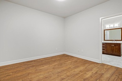 This beautiful condo is located on the 2nd floor with an