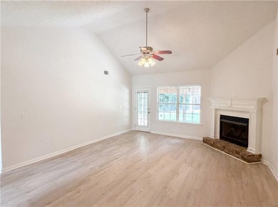 Situated on just over one acre, this well-maintained 3-bedroom - photo 3
