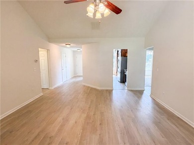 Situated on just over one acre, this well-maintained 3-bedroom - photo 5