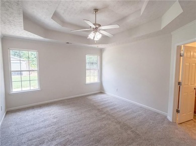 Situated on just over one acre, this well-maintained 3-bedroom - photo 10