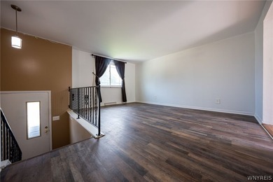 Welcome to 3933 Sharondale Drive! This inviting 3-bedroom - photo 2