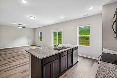 Welcome to this beautifully appointed 4-bedroom, 2.5-bath home - photo 8