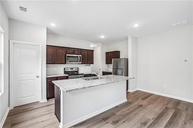 Welcome to this beautifully appointed 4-bedroom, 2.5-bath home - photo 9