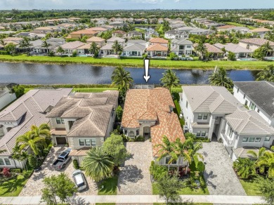 Lake Home For Sale in Delray Beach, Florida