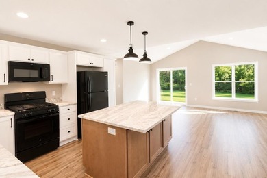 Right-size your living situation with this 3 bedroom, 2 bath - photo 7