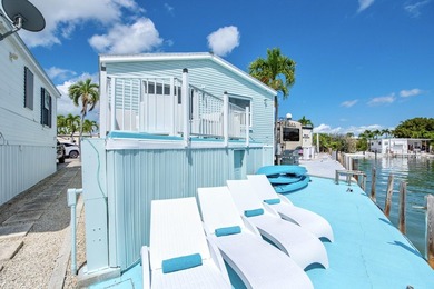 Spectacular peekaboo open water views abound with this updated 2 - photo 27