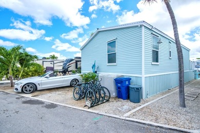 Spectacular peekaboo open water views abound with this updated 2 - photo 34