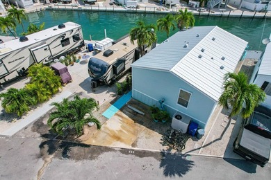 Spectacular peekaboo open water views abound with this updated 2 - photo 35