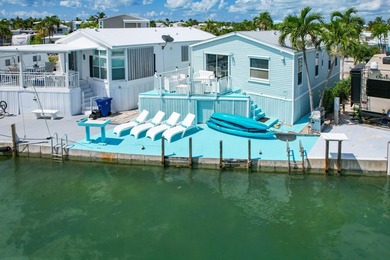 Spectacular peekaboo open water views abound with this updated 2 - photo 38