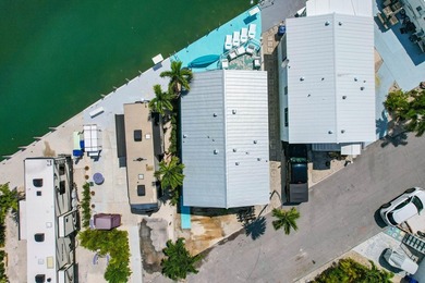 Spectacular peekaboo open water views abound with this updated 2 - photo 40