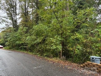 Lake Junaluska Lot Active Under Contract in Lake Junaluska North Carolina