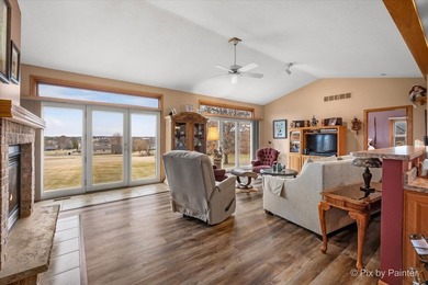 Move right in and start enjoying the lake lifestyle - photo 12