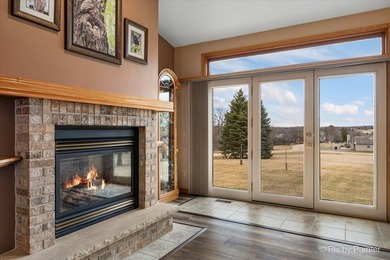 Move right in and start enjoying the lake lifestyle - photo 18