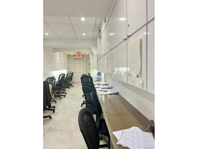 Additional listing photo 1