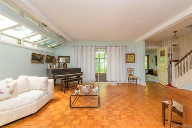 Tudor home located in one of the most sought after waterfront - photo 2