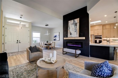 Discover a luxurious lifestyle at this stunning single-story - photo 2