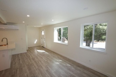 Welcome to your serene oasis in Scotts Valley! This charming - photo 38
