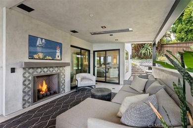 STUNNING 180-DEGREE OCEAN VIEWS, PRIME LOCATION, PRISTINE - photo 38