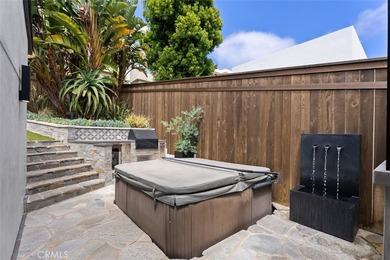STUNNING 180-DEGREE OCEAN VIEWS, PRIME LOCATION, PRISTINE - photo 40