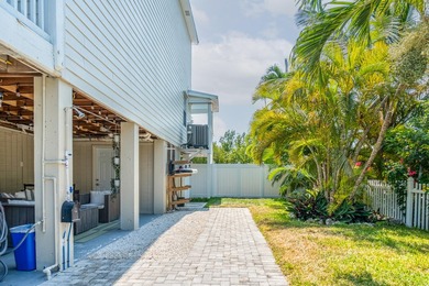 Recently updated canal-front home in highly desirable Upper - photo 41